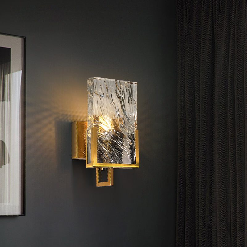 Yedda Wall Light