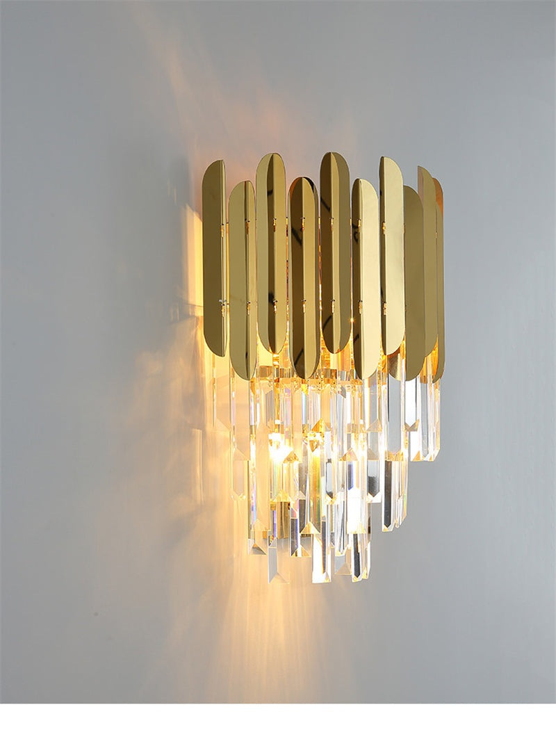 Metal Frame Wall Light
